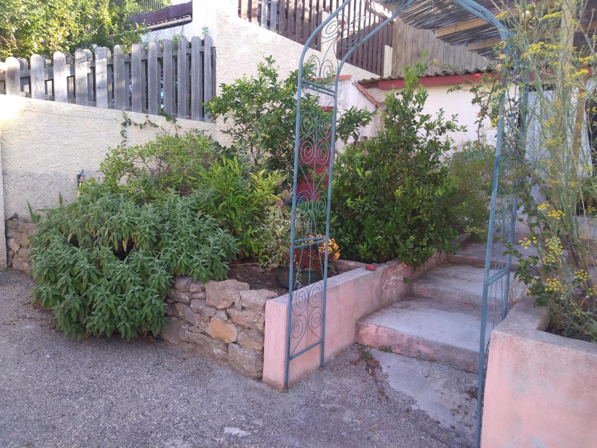 Chambre Paisible Proche Calanques Et Centre La Ciotat Exterior photo